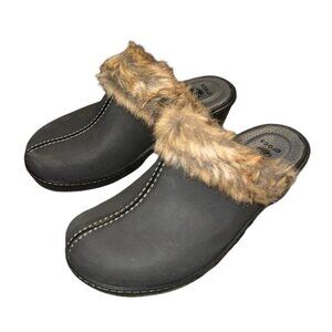 Crocs Cobbler Suede Leather Clogs Womens Size 8 Faux Fur Dark‎ Brown? NWOT